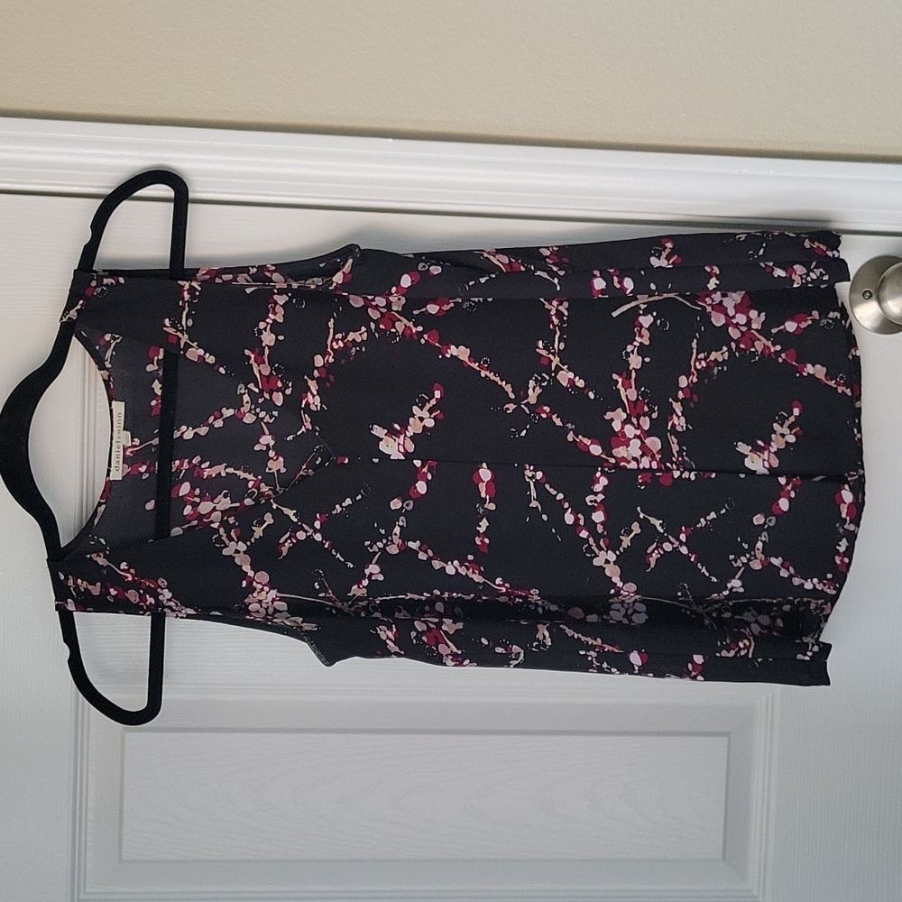 Stitch Fix: Daniel Rainn Sleeveless Floral Top